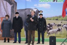 Laying the foundation stone for the construction of the dairy in Aristovo village