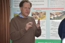 Clients of EkoNiva-Tekhnika visit a dairy in Voronezh oblast