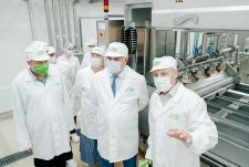 Governor Alexander Gusev at EkoNiva cheese plant