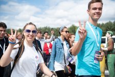 Foreign students visit an excursion project